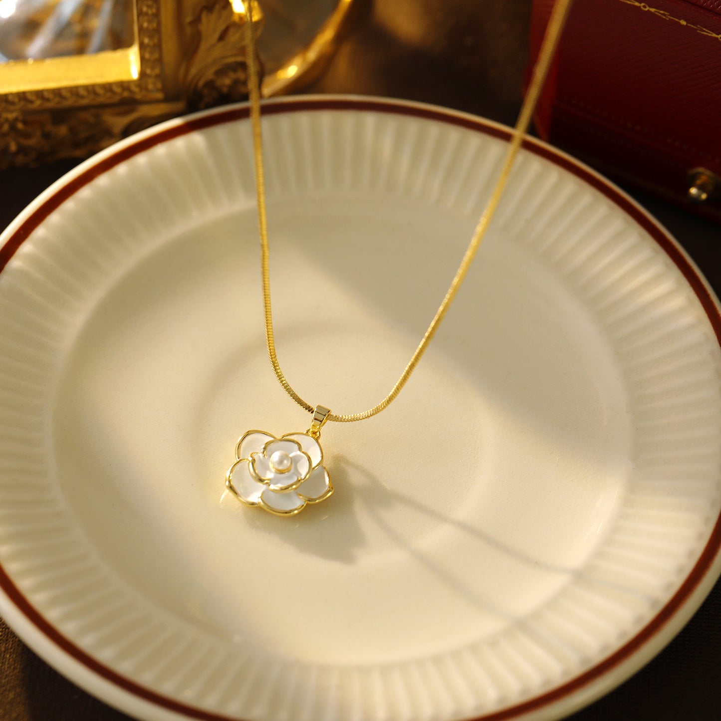 White Camellia Shell Pearl Necklace